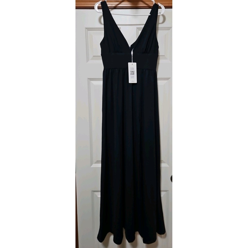 NWT Ever‎ Pretty Dark Blue Sleeveless Bridesmaid Dress w/Deep V Neck and A Line